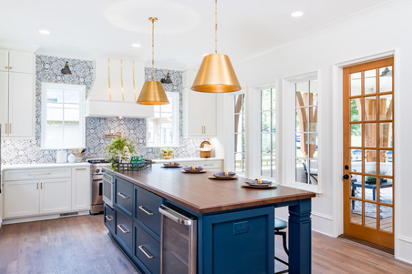 5 cách sử dụng màu Classic Blue – Color of the year 2022