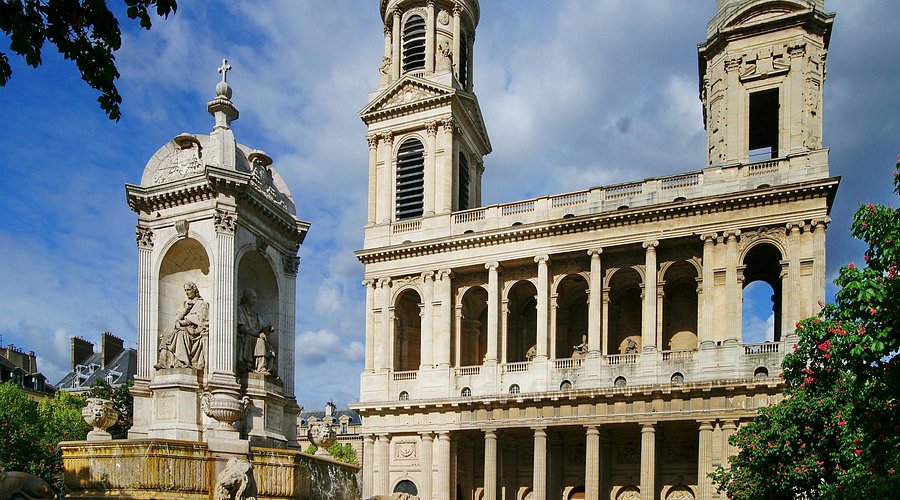 Nhà thờ Saint-Sulpice không nổi tiếng bằng Nhà thờ Đức Bà nhưng vẫn là một công trình quan trọng của thời kỳ Rococo (Nguồn: Internet)