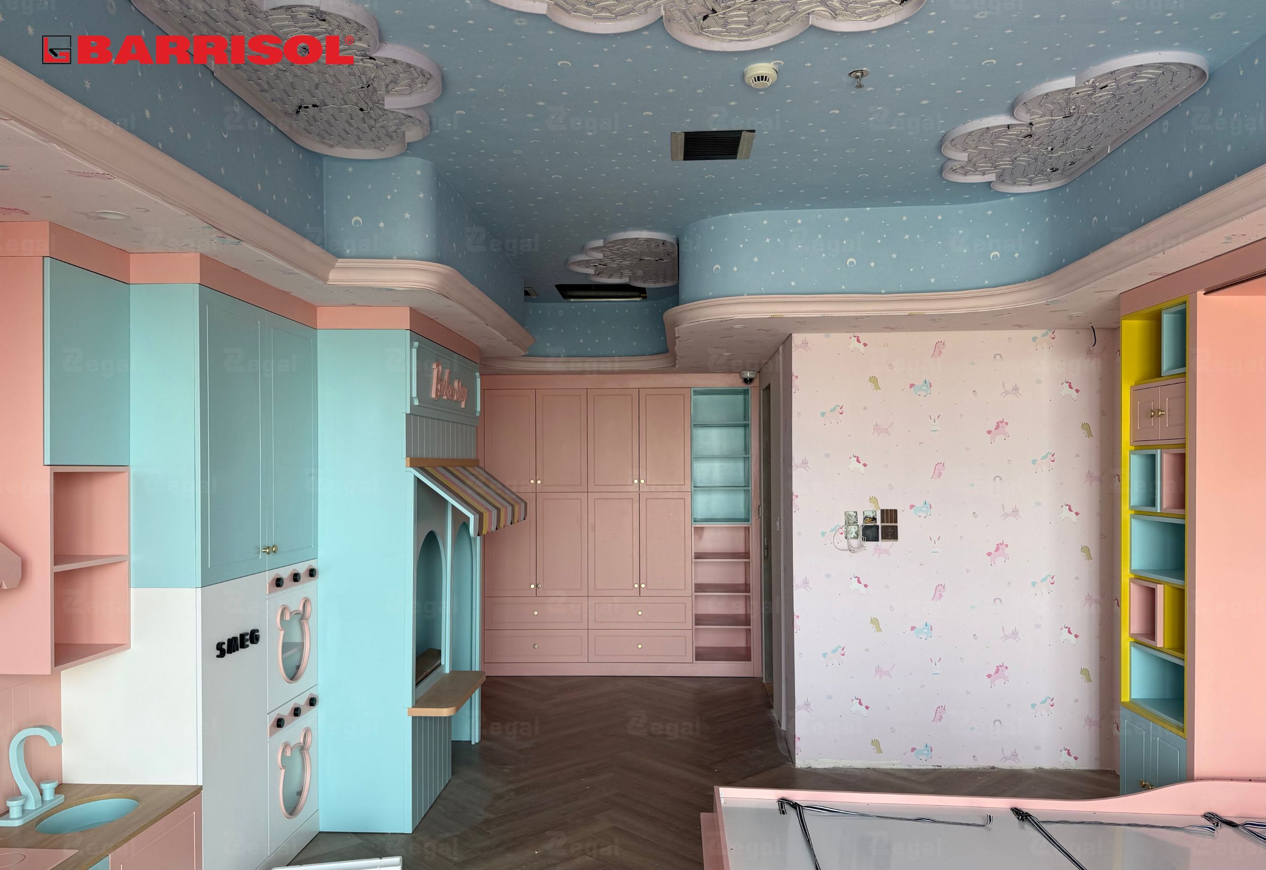 Giải mã kết cấu trần xuyên sáng: Bí mật đằng sau những tuyệt tác ánh sáng