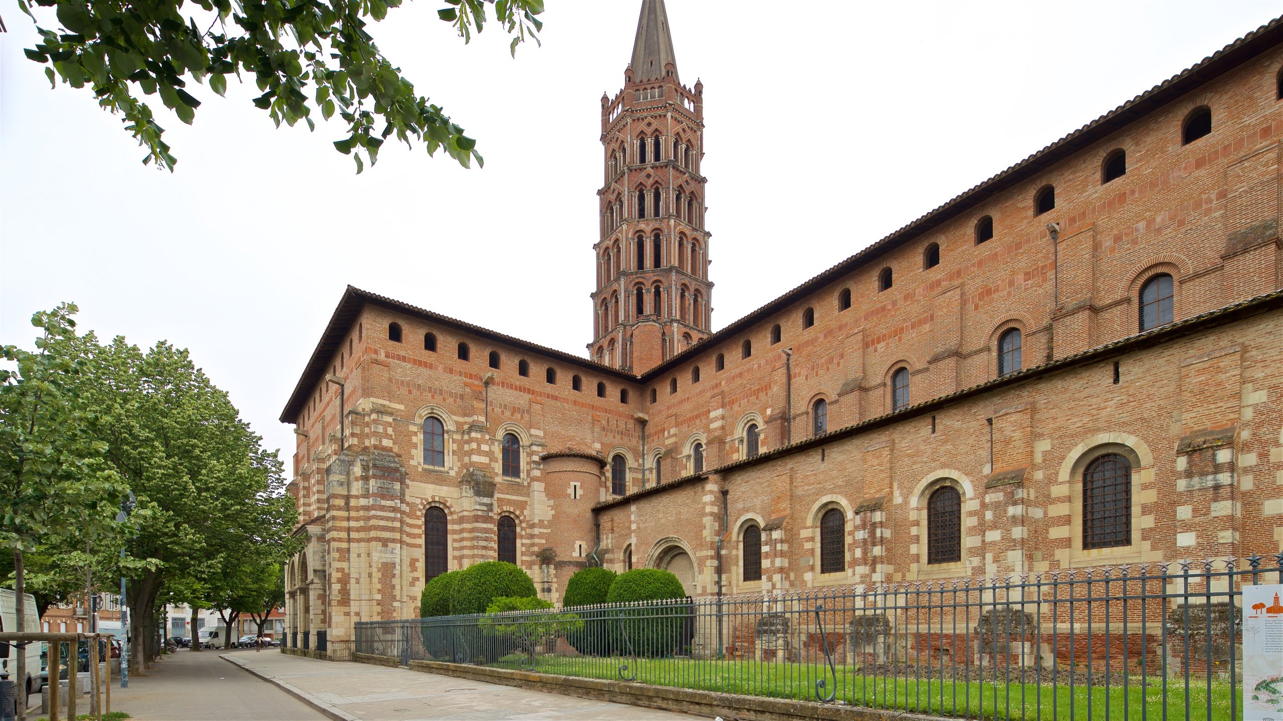 Nhà thờ Saint-Sernin, Toulouse, Pháp (Nguồn: Internet)