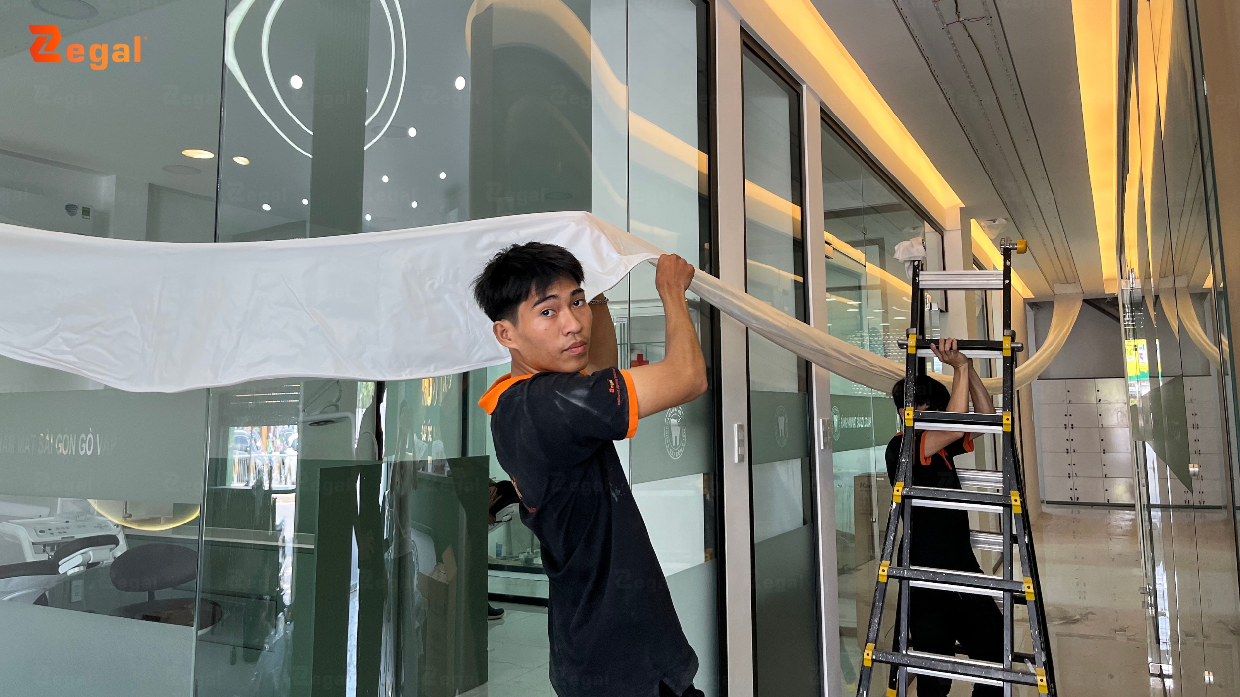 Lưu ý khi thi công trần xuyên sáng - Một quy trình thi công chuẩn xác là yếu tố then chốt để đảm bảo chất lượng