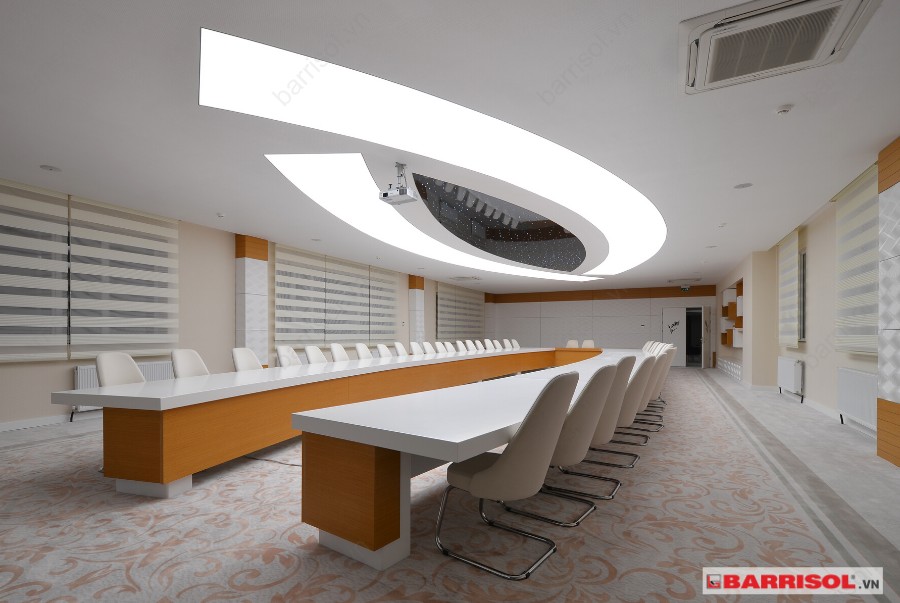 So sánh ưu và nhược của tấm nhựa xuyên sáng và tấm xuyên sáng Barrisol