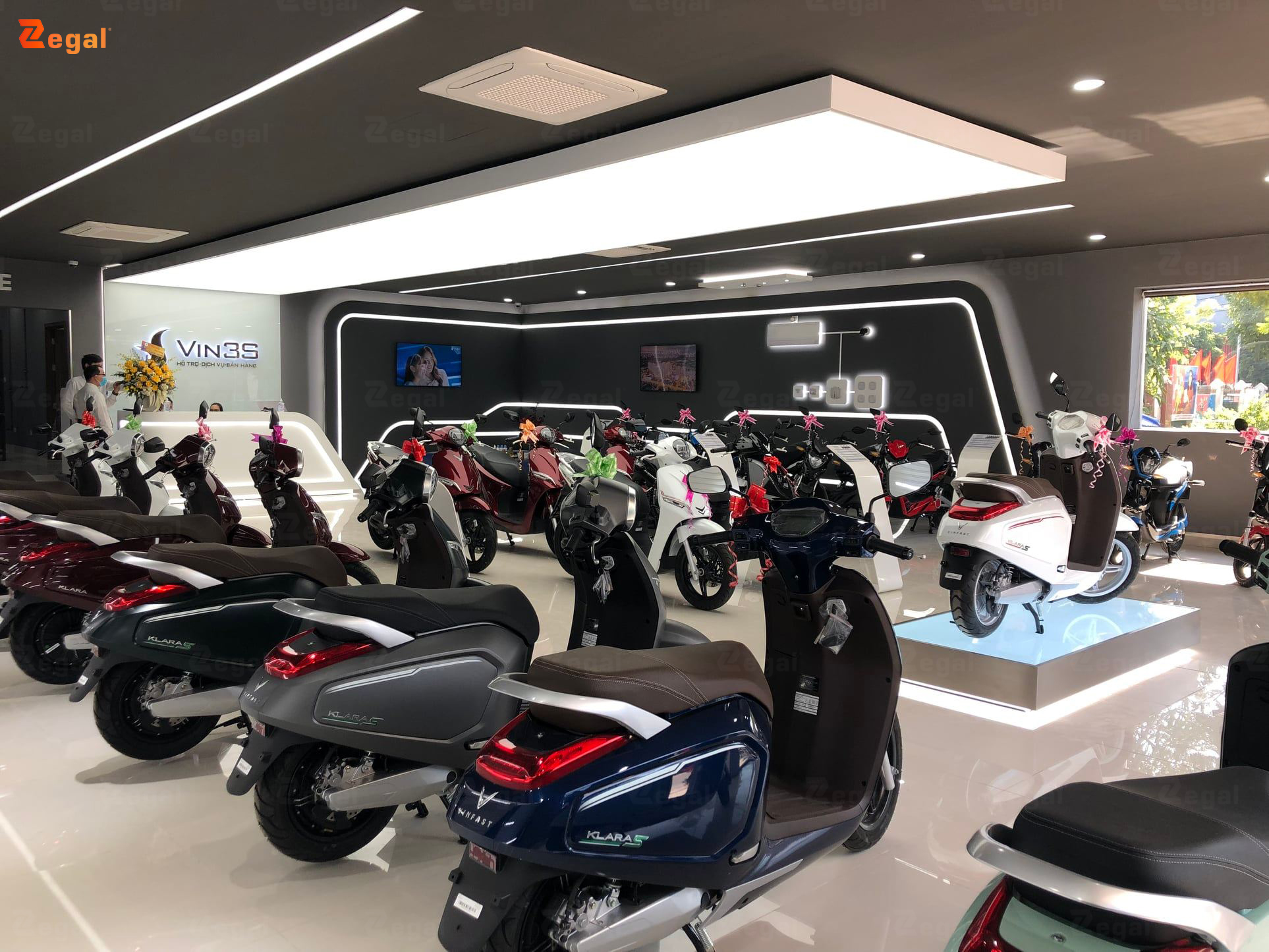 Showroom không chỉ đơn thuần là một địa điểm để khách hàng đến xem và mua sắm